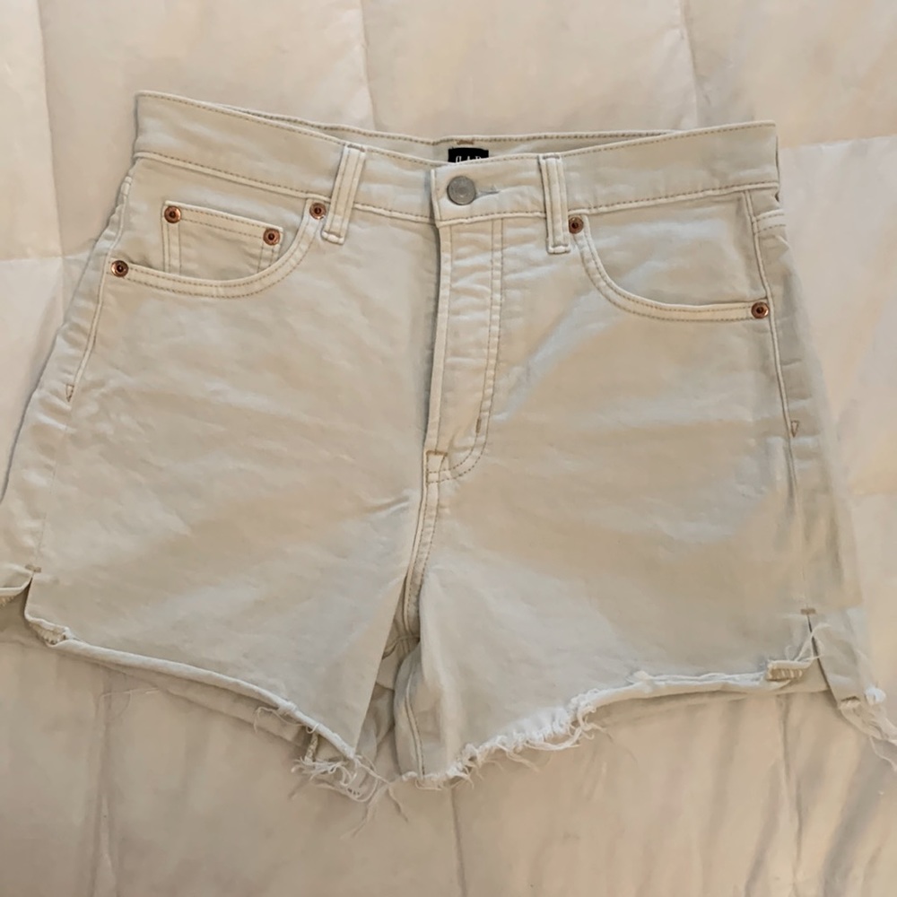 GAP high waist 4” shorts